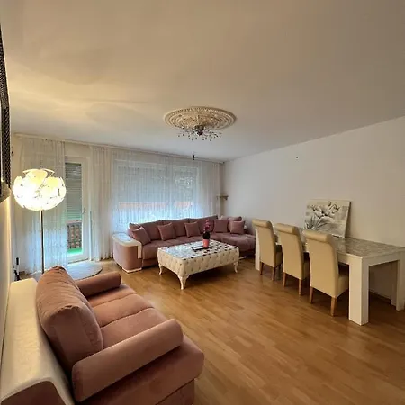 Alpine Retreat Apartman Garmisch-Partenkirchen
